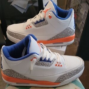 Jordan Athletic Shoes White and Orange
